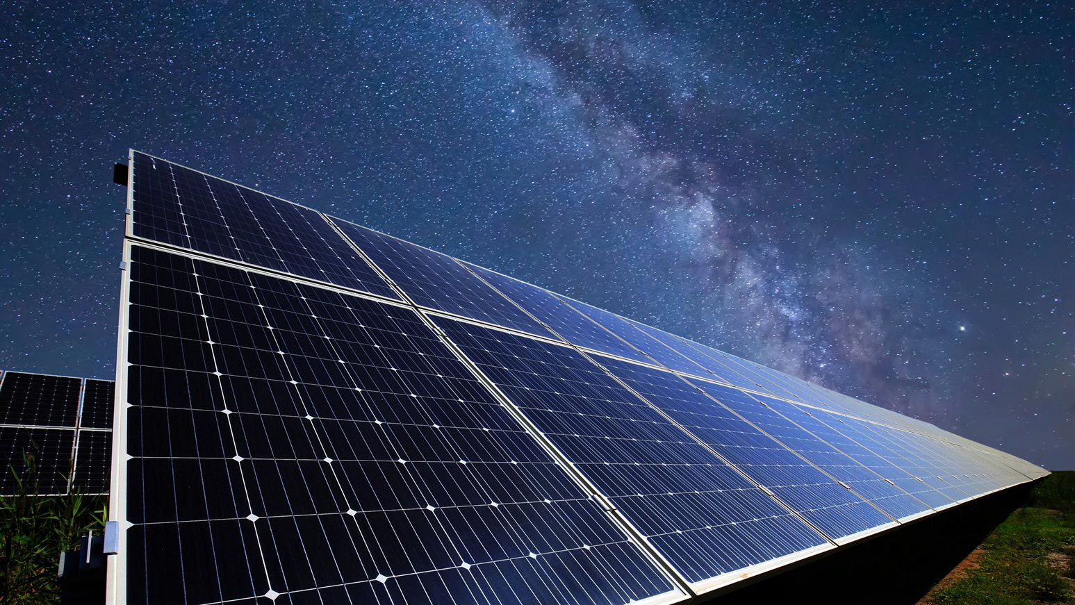 Pannelli solari che generano elettricità anche di notte - Il Blog