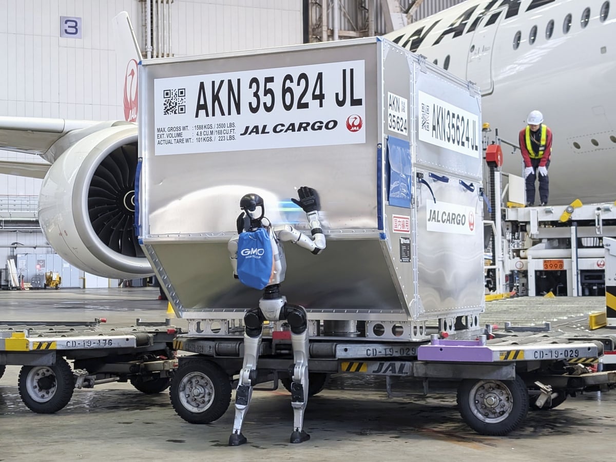 Japan Airlines inizia a testare robot umanoidi all’aeroporto di Tokyo